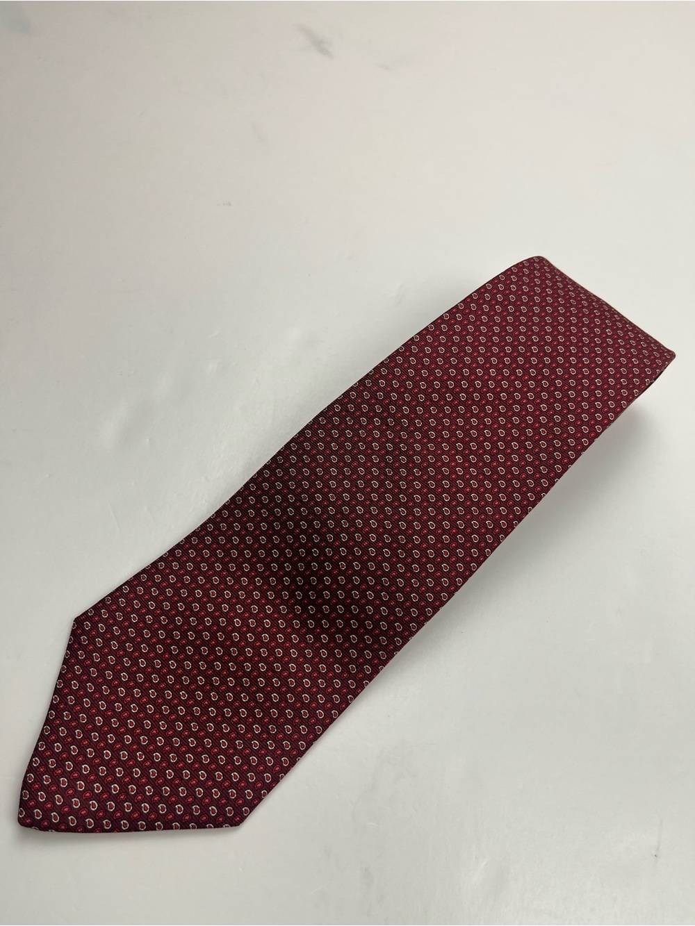 Brooks Brothers Classic Men's Burgundy Patterned 100% Silk Neck Tie Office Work